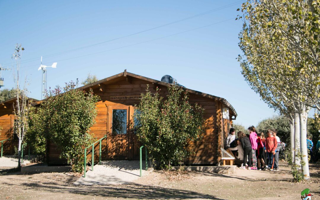 Casas ecológicas y de energías alternativas – Granja Escuela Albitana
